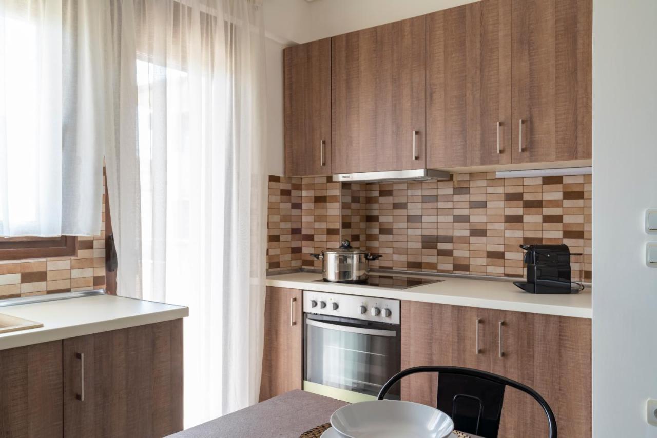 Alexandros Maisonettes 네아 모우다니아 외부 사진