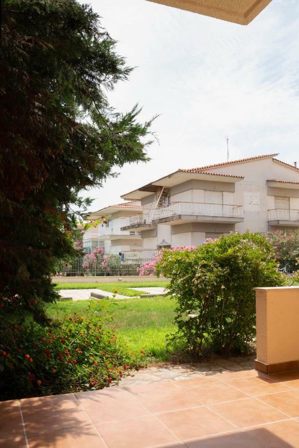 Alexandros Maisonettes 네아 모우다니아 외부 사진