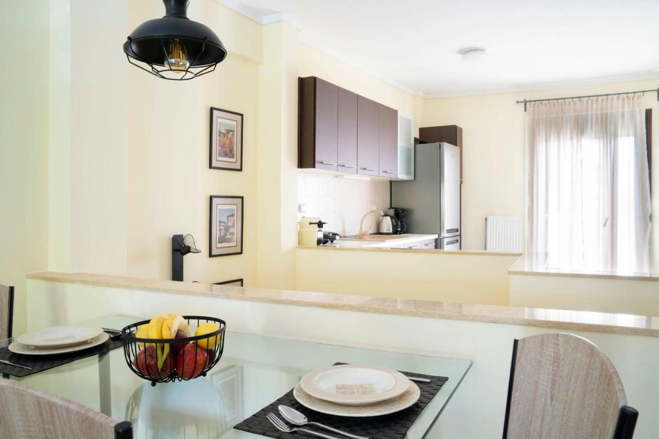 Alexandros Maisonettes 네아 모우다니아 외부 사진