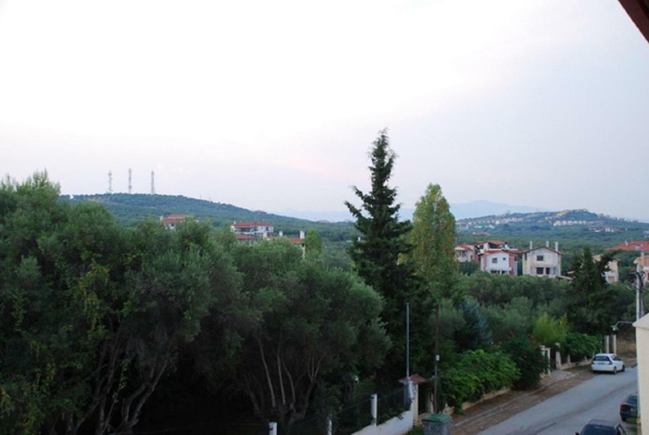 Alexandros Maisonettes 네아 모우다니아 외부 사진